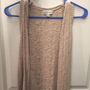 Knox Rose Sleeveless Cardigan